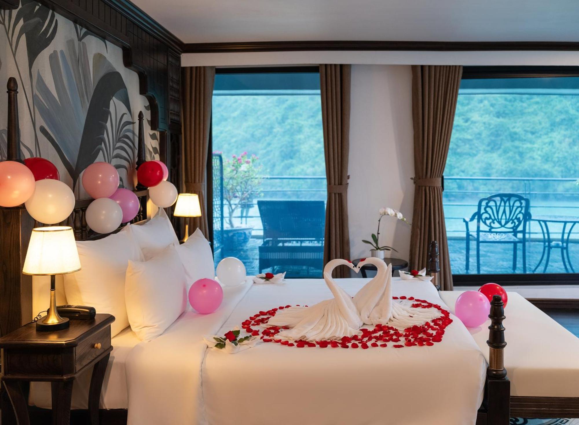 ホテル Era Premium Cruises Halong ハロン エクステリア 写真
